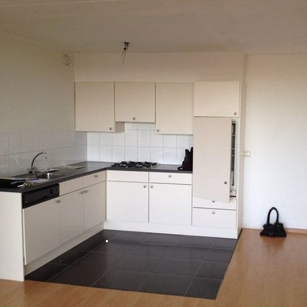 Rent this 0 bed apartment on Zeskant in 6412 DT Heerlen, Netherlands