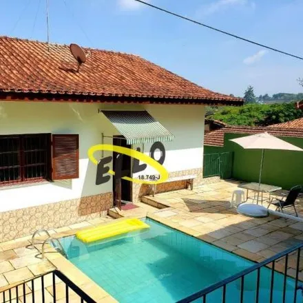 Buy this 4 bed house on Escola Municipal Francisco de Paula Carraro in Rua Belém 211, Jardim dos Ipes