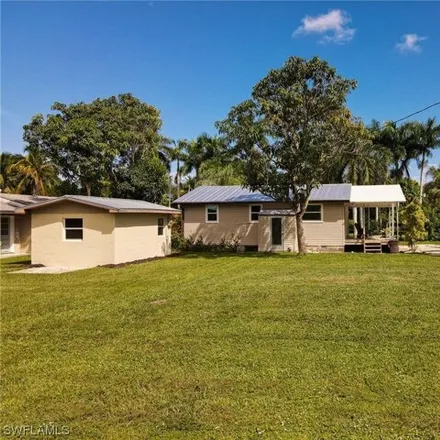 Image 8 - 14251 Robert Road, Lee County, FL 33922, USA - House for sale