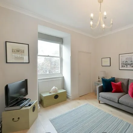 Rent this 1 bed apartment on Sloane Gardens West Garden in Lower Sloane Street, London