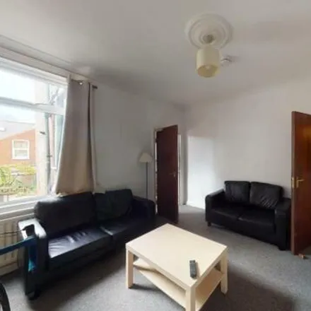 Rent this 5 bed townhouse on 142 Harrington Drive in Nottingham, NG7 1JH