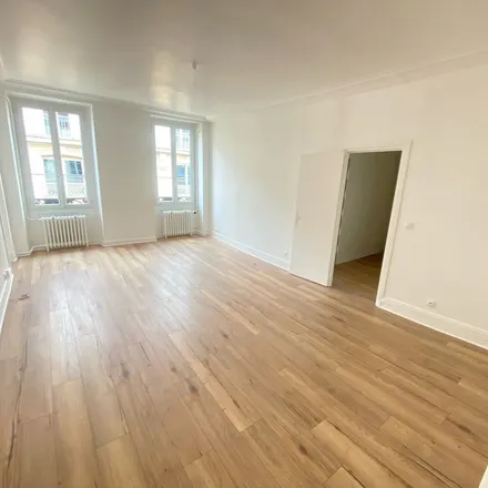 Rent this 3 bed apartment on 7 Rue Paul Lelong in 75002 Paris, France