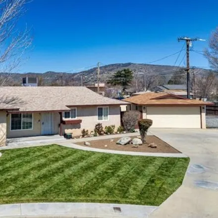 Buy this 4 bed house on 98 Pauley Court in Tehachapi, CA 93561