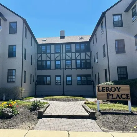 Buy this 1 bed condo on 21 Leroy Place in Red Bank, NJ 07701