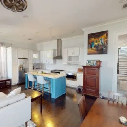 Buy this 3 bed apartment on 3730 Annunciation Street in Faubourg Delachaise, New Orleans