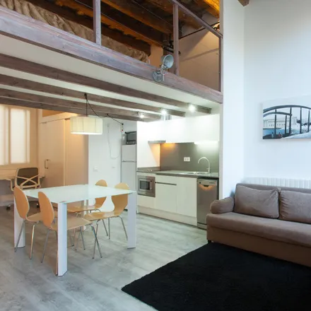 Image 4 - Carrer Comtal, 19, 08002 Barcelona, Spain - Apartment for rent