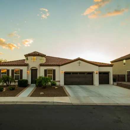 Buy this 4 bed house on 4712 South Onyx Drive in Chandler, AZ 85249