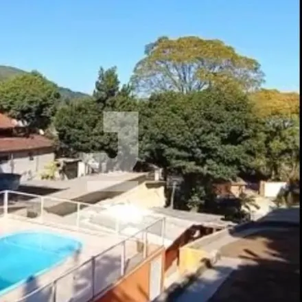 Buy this 9 bed house on Rua Prefeito Mansueto Pierotti in Vila Amélia, São Sebastião - SP
