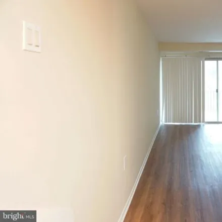 Image 7 - 7808 Hanover Parkway, Greenbelt, MD 20770, USA - Condo for sale