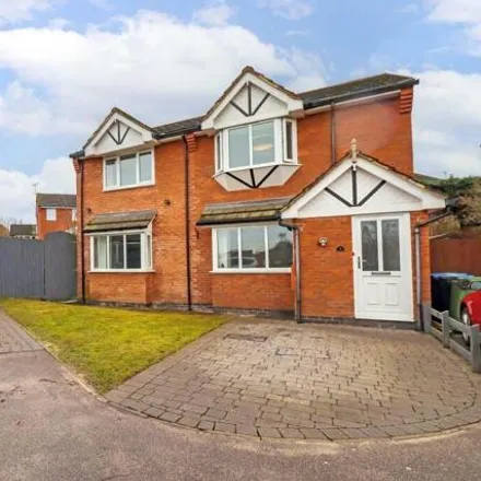 Buy this 5 bed house on Pinel Close in Broughton Astley, LE9 6HQ