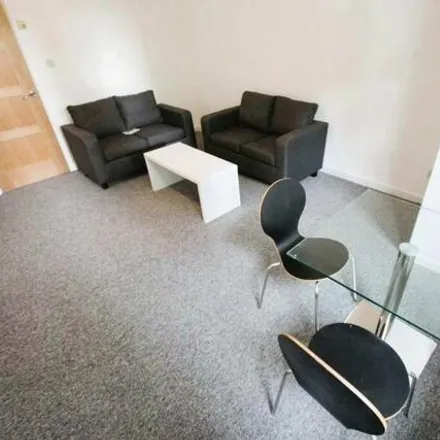 Image 7 - 6-8 Chatham Grove, Manchester, M20 1HS, United Kingdom - Apartment for rent