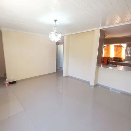 Rent this 3 bed apartment on Unigrove Place in Stanmore, Phoenix