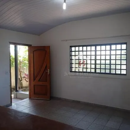 Buy this 2 bed house on Rua Luís Cláudio dos Santos in Jardim Santa Cecilia, Pindamonhangaba - SP