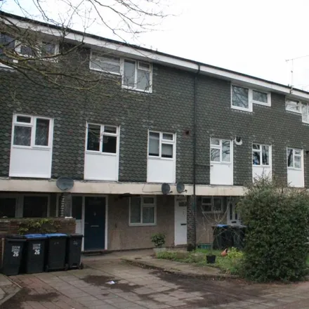 Rent this 3 bed apartment on 5 Great Heath in Stanborough, AL10 0UA