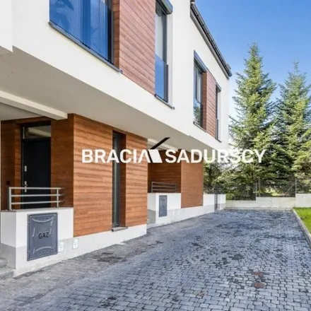 Image 2 - Sadowa 47, 32-020 Wieliczka, Poland - Apartment for sale