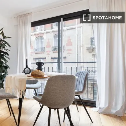 Image 5 - 20 Rue Jouvenet, 75016 Paris, France - Apartment for rent