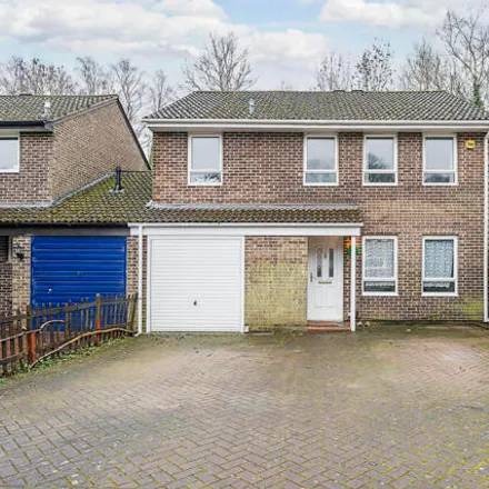 Buy this 4 bed house on Allbrook Knoll in Allbrook, SO50 4RY