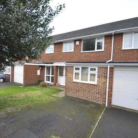 Rent this 3 bed house on 29 Stanwick Gardens in Swindon Village, GL51 9LF