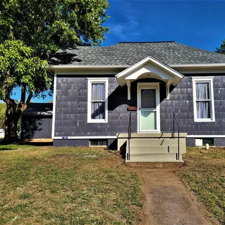 Buy this 2 bed house on 616 North Ottawa Street in Minneapolis, KS 67467