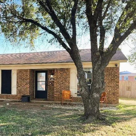 Buy this 3 bed house on 307 Little Avenue in McGregor, TX 76657