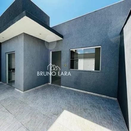 Buy this 2 bed house on Rua Nove Irmãos in São Joaquim de Bicas - MG, 32920-000
