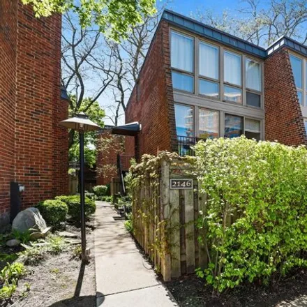 Buy this 1 bed condo on 2140-2148 North Lincoln Avenue in Chicago, IL 60614