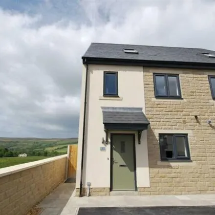 Buy this 4 bed duplex on unnamed road in Edenfield, BL0 0BF