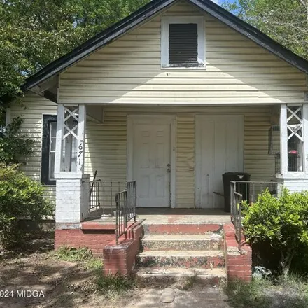 Buy this 4 bed house on 665 Paul Street in Lymore Estates, Macon