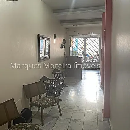 Buy this 2 bed apartment on Rua Dom Silvério in Alto dos Passos, Juiz de Fora - MG