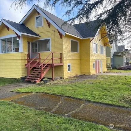 Buy this 4 bed house on 405 Karr Avenue in Hoquiam, WA 98550
