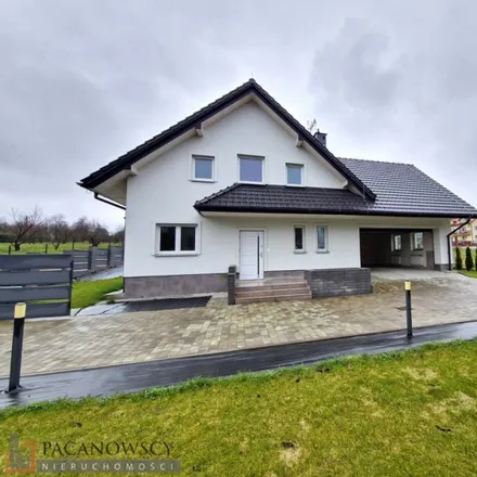 Buy this studio house on Orlich Gniazd 14 in 32-087 Grębynice, Poland