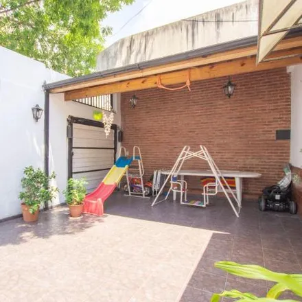 Buy this 5 bed house on Tabaré 1815 in Nueva Pompeya, 1437 Buenos Aires
