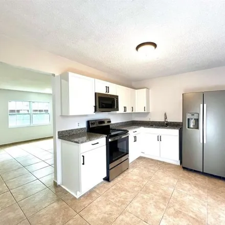 Rent this 1 bed apartment on 33 Louisiana Avenue in Saint Cloud, FL 34769