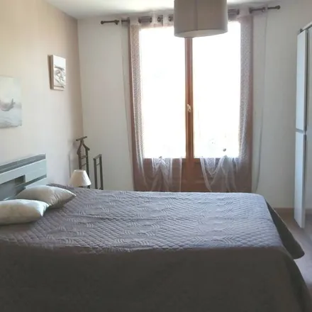 Rent this 3 bed house on 66250 Saint-Laurent-de-la-Salanque