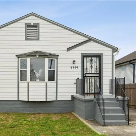 Buy this 2 bed house on 6414 Peoples Avenue in New Orleans, LA 70122