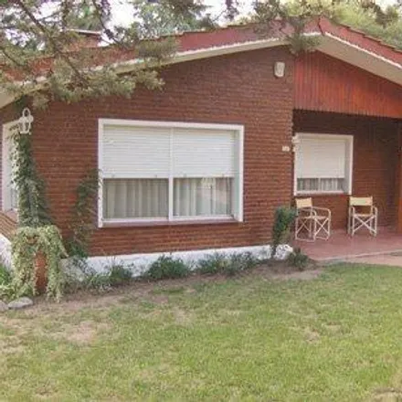 Buy this 2 bed house on Avenida Comechingones in Departamento Calamuchita, Villa General Belgrano