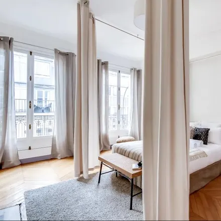 Rent this 5 bed apartment on 52 Rue de Ponthieu in 75008 Paris, France