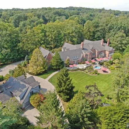 Buy this 9 bed house on 1047 High Mountain Road in Crystal Lake, Franklin Lakes