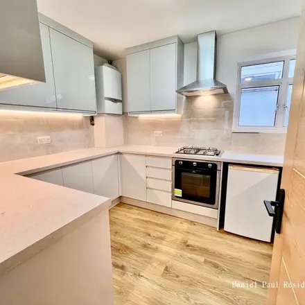 Rent this 3 bed apartment on Park Cafe in 163 Thornbury Road, London