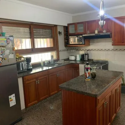 Buy this 3 bed house on Ranelagh Golf Club in Calle 356, Partido de Berazategui