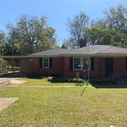 Buy this 3 bed house on 2350 Elsmeade Drive in Lynndale, Montgomery