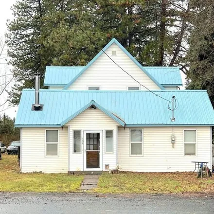 Buy this 3 bed house on 331 Idaho Street in Deary, Latah County