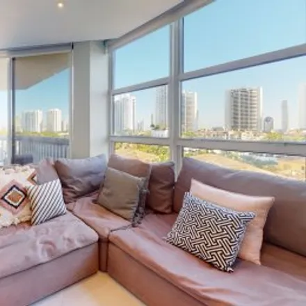 Rent this 3 bed apartment on #809,1000 West Island Boulevard in Williams Island, Aventura