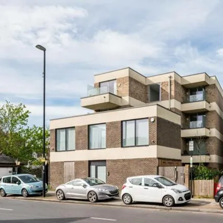 Image 2 - Riverside Court, London, SE3 9DG, United Kingdom - Apartment for sale