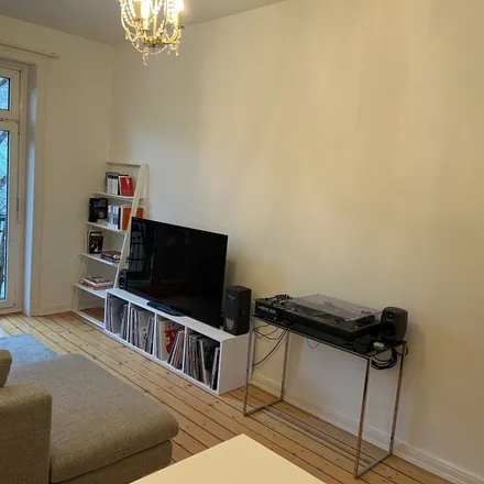 Rent this 1 bed apartment on Lutterothstraße 61 in 20255 Hamburg, Germany