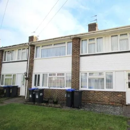 Rent this 3 bed townhouse on Daniel Close in Lancing, BN15 9EJ