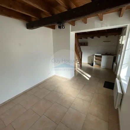 Rent this 1 bed apartment on 32 Rue de Gretz in 77220 Presles-en-Brie, France
