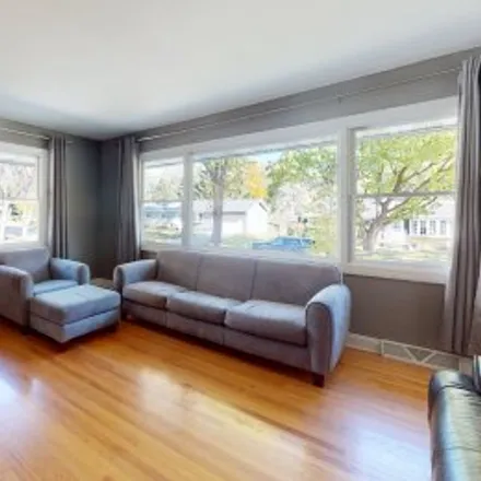 Buy this 4 bed apartment on 1606 Ellen Avenue in South East Madison, Madison