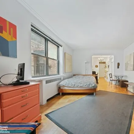 Buy this studio apartment on 349 East 49th Street in New York, NY 10022