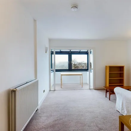Image 5 - 6 East Castle Road, City of Edinburgh, EH10 5AP, United Kingdom - Apartment for rent